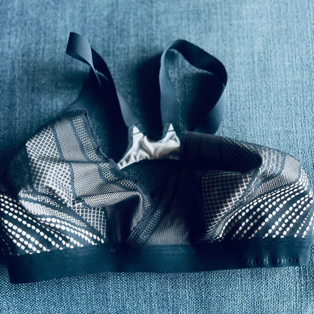 Reposh lululemon 34D